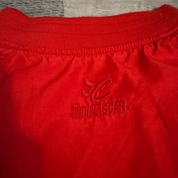 Chase Authentics Jeff Gordon 24 DuPont NASCAR Red Windbreaker Pullover Mens M - Picture 6 of 7